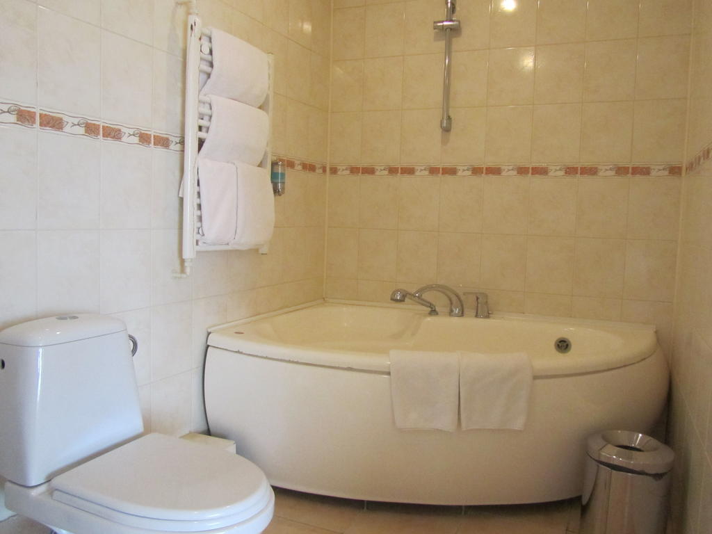 Latgale Hotel Rēzekne Værelse billede