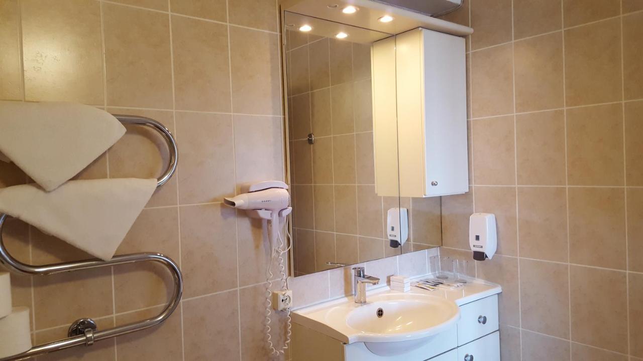 Latgale Hotel Rēzekne Eksteriør billede